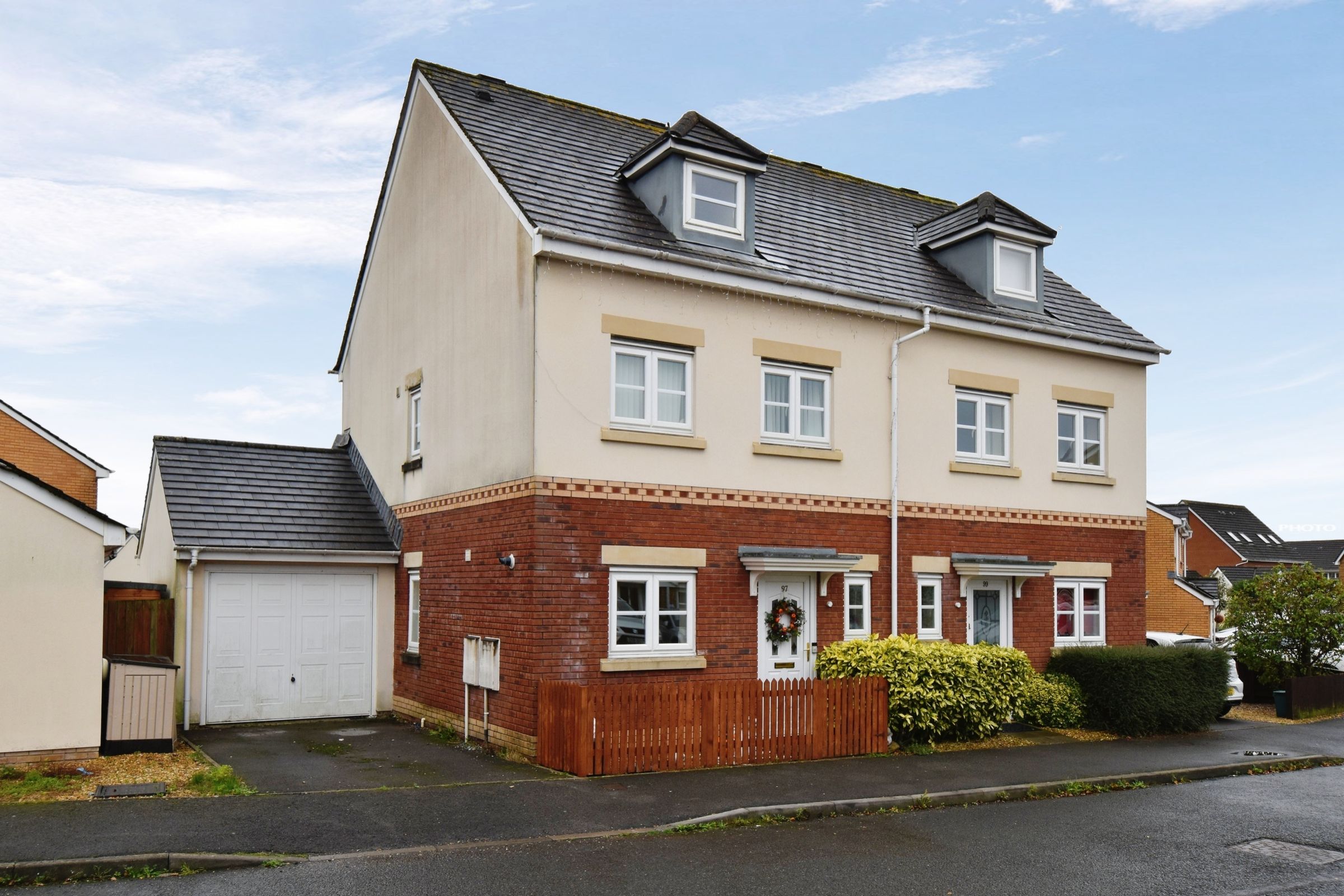 3 bed town house for sale in Herbert Thomas Way, Swansea SA7 Zoopla
