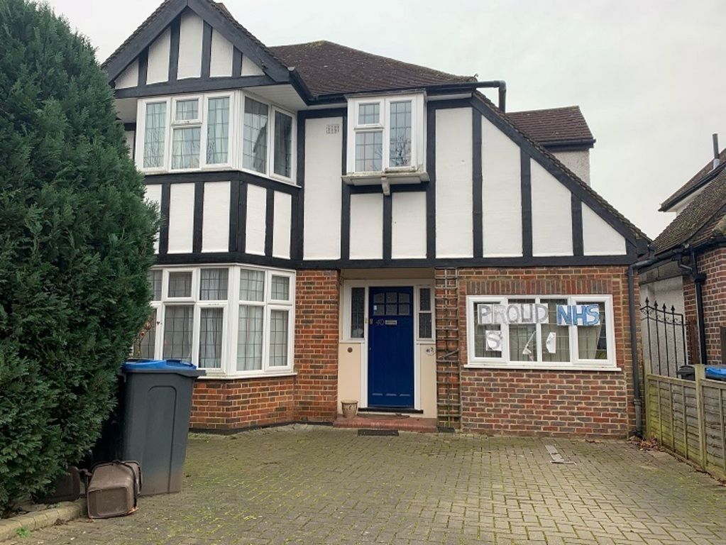 Room to rent in Revell Road, Norbiton, Kingston Upon Thames KT1 Zoopla