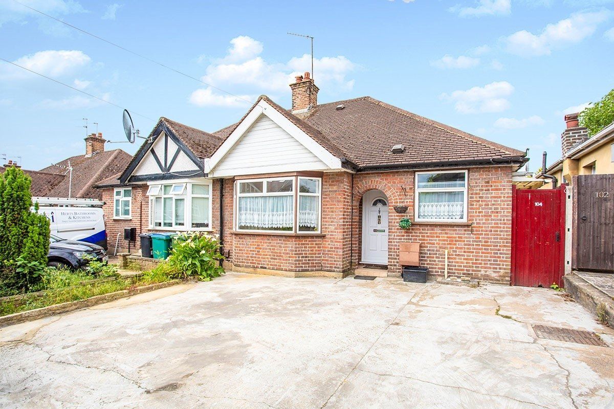 Westfield Avenue, Watford, Hertfordshire WD24  