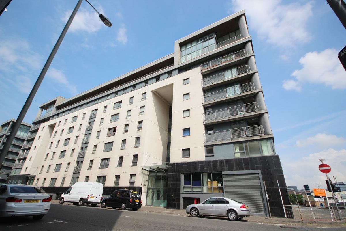 220 Wallace Street 3rd Floor Flat Glasgow City Centre G58Ah G5  