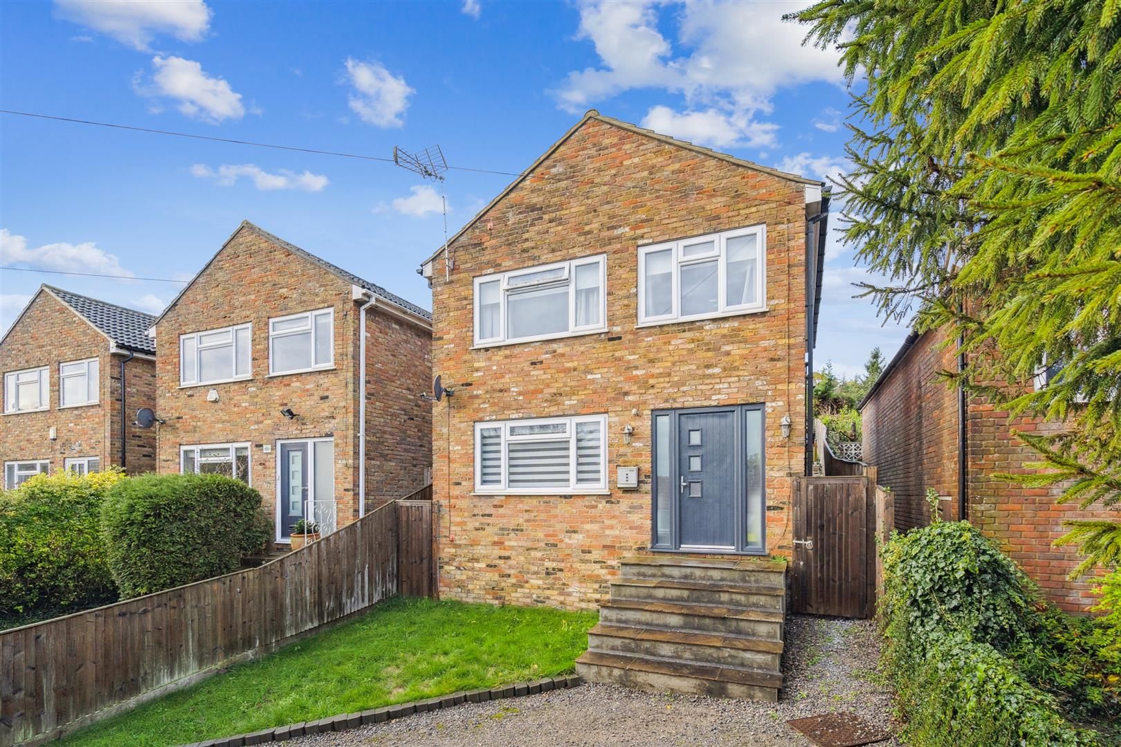 3 bed detached house for sale in Chapel Lane, High HP12 Zoopla