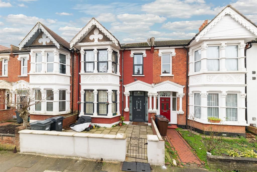 Avonwick Road, Hounslow TW3  