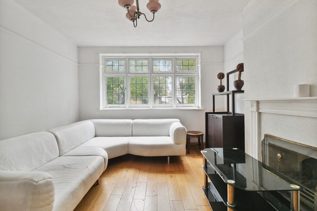2 bed flat for sale in Old Church Lane, London NW9 Zoopla