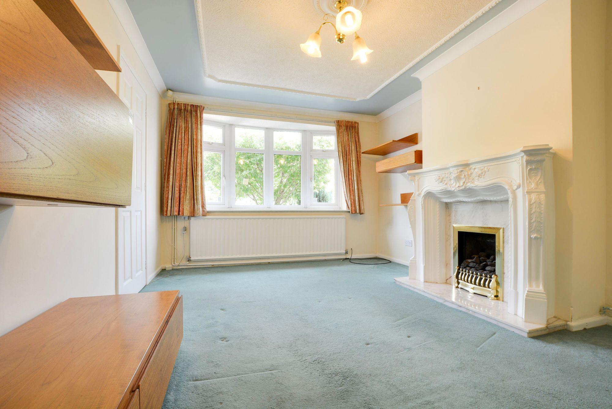 2 bed semidetached bungalow for sale in Asquith Boulevard, West Knighton, Leicester LE2 Zoopla