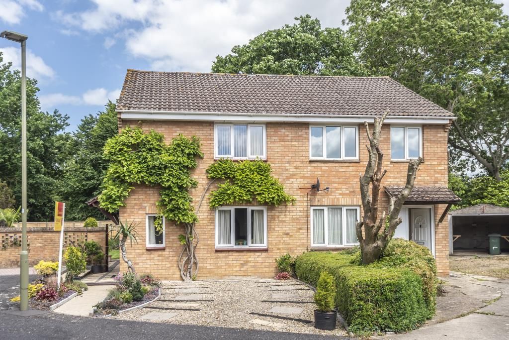 3 bed semidetached house for sale in Marsh Close, Yarnton OX5 Zoopla