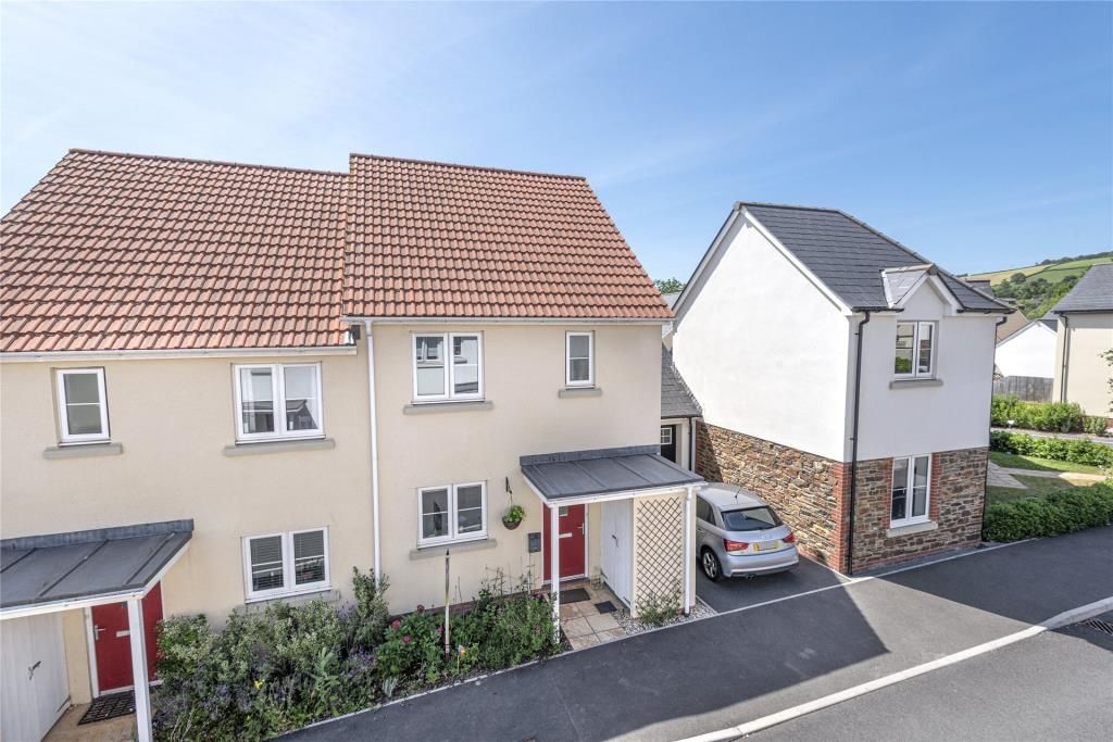 3 bed semidetached house for sale in Mountford Drive, Bovey Tracey, Newton Abbot, Devon TQ13