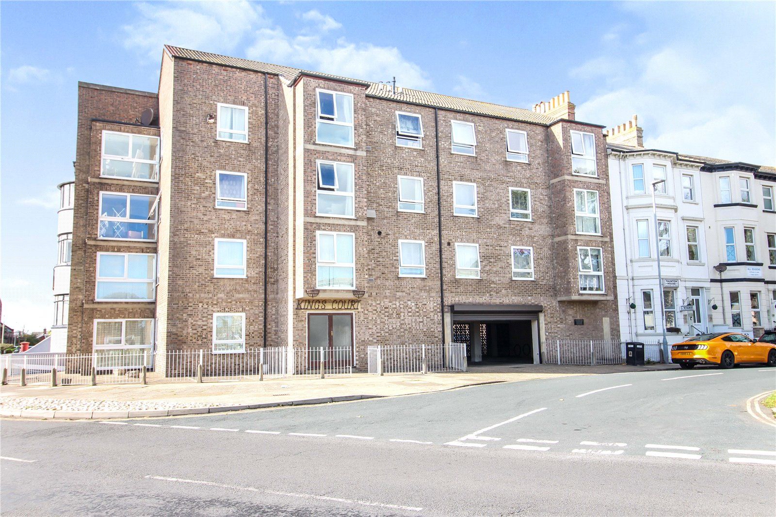 2 bed flat for sale in Nelson Road South, Great Yarmouth, Norfolk NR30