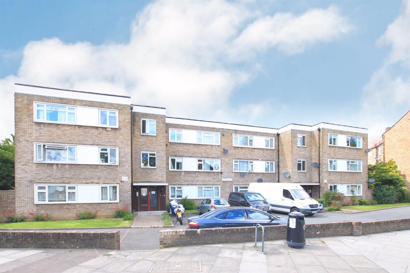 2 bed flat for sale in Stanworth Court, Church Road, Heston TW5 Zoopla