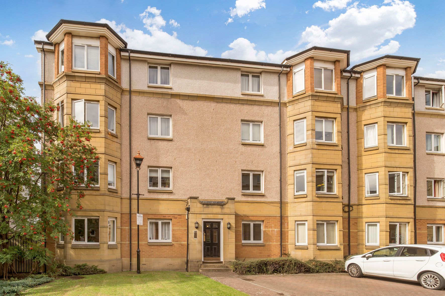 2 bed flat for sale in 3/3 Duff Road, Edinburgh EH11 Zoopla