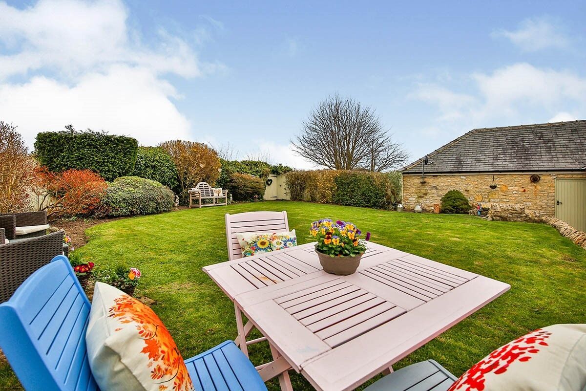 4 bed bungalow for sale in Littletown, Durham DH6 Zoopla