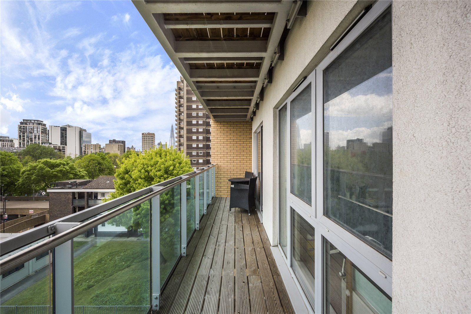 2 bed flat for sale in Cable Street, London E1 Zoopla