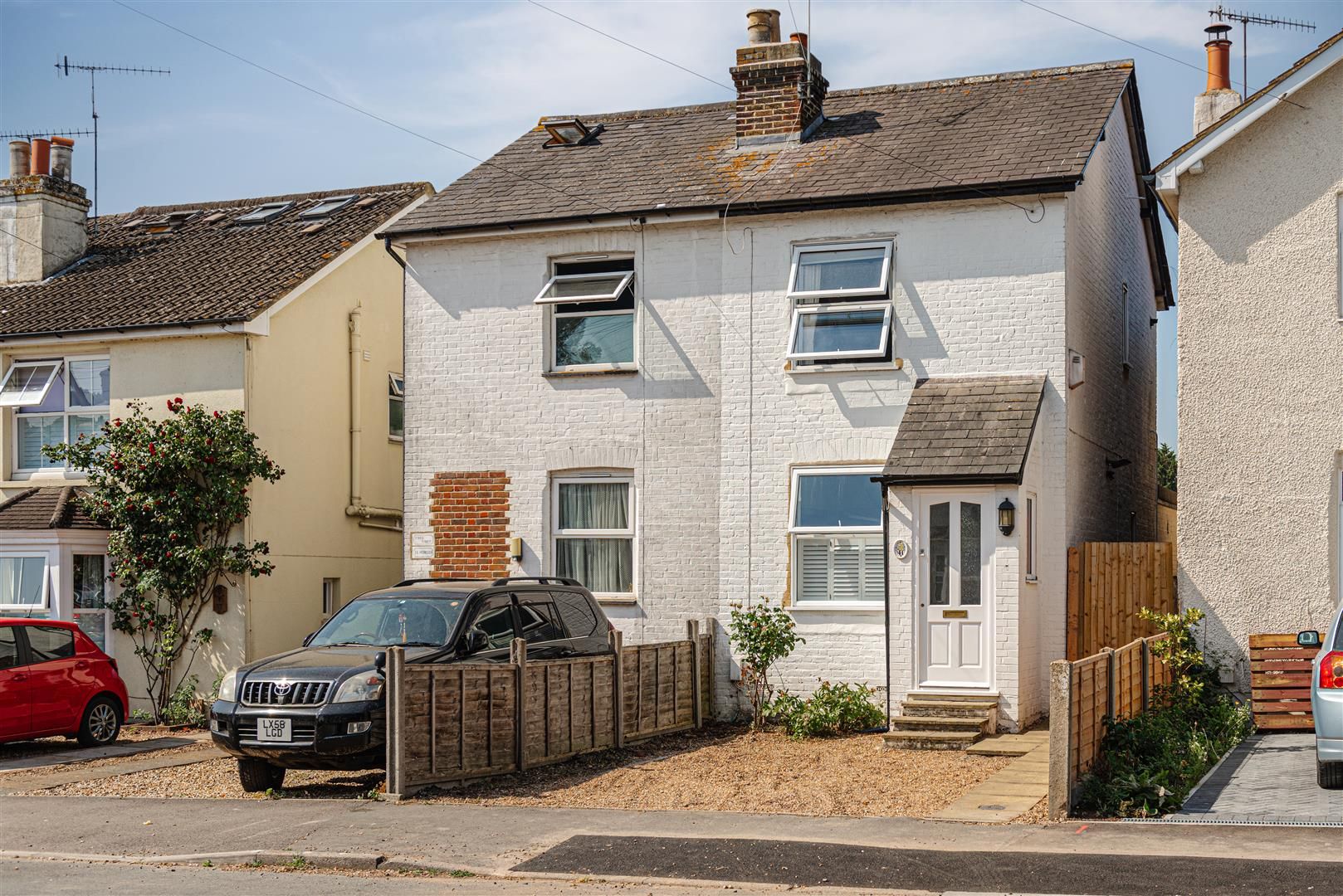 2 bed property for sale in Monson Road, Redhill RH1 Zoopla