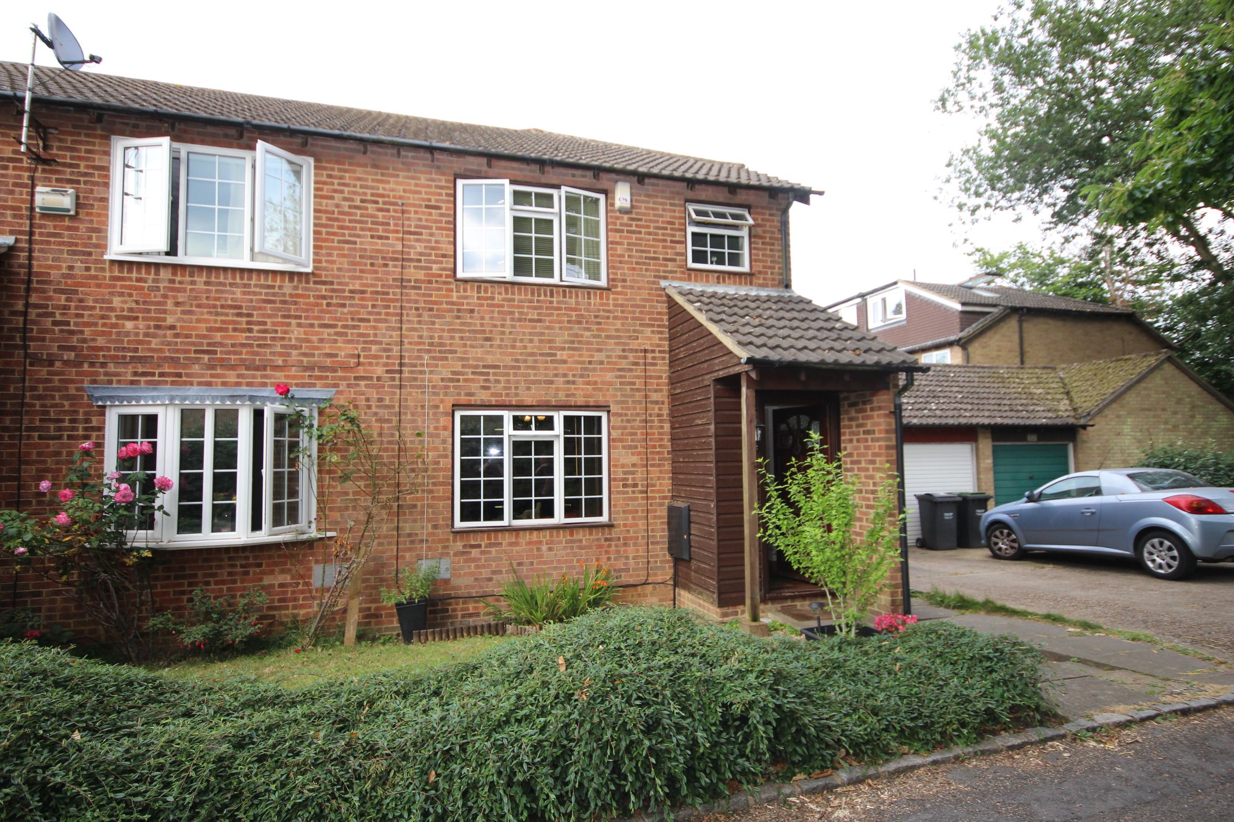 3 bed end terrace house for sale in Tavistock Close, Walderslade ME5