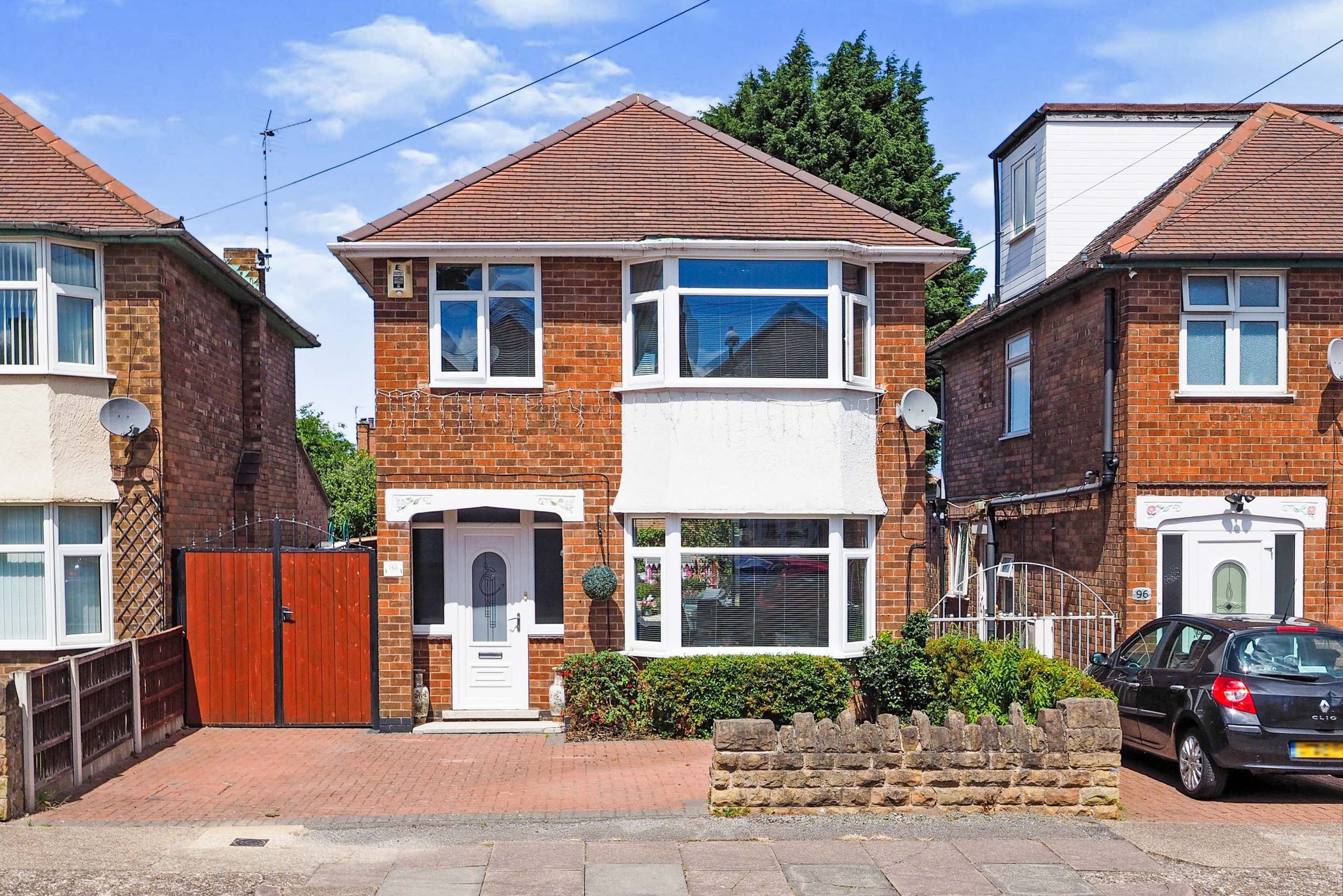 3 bed detached house for sale in Runswick Drive, Nottingham