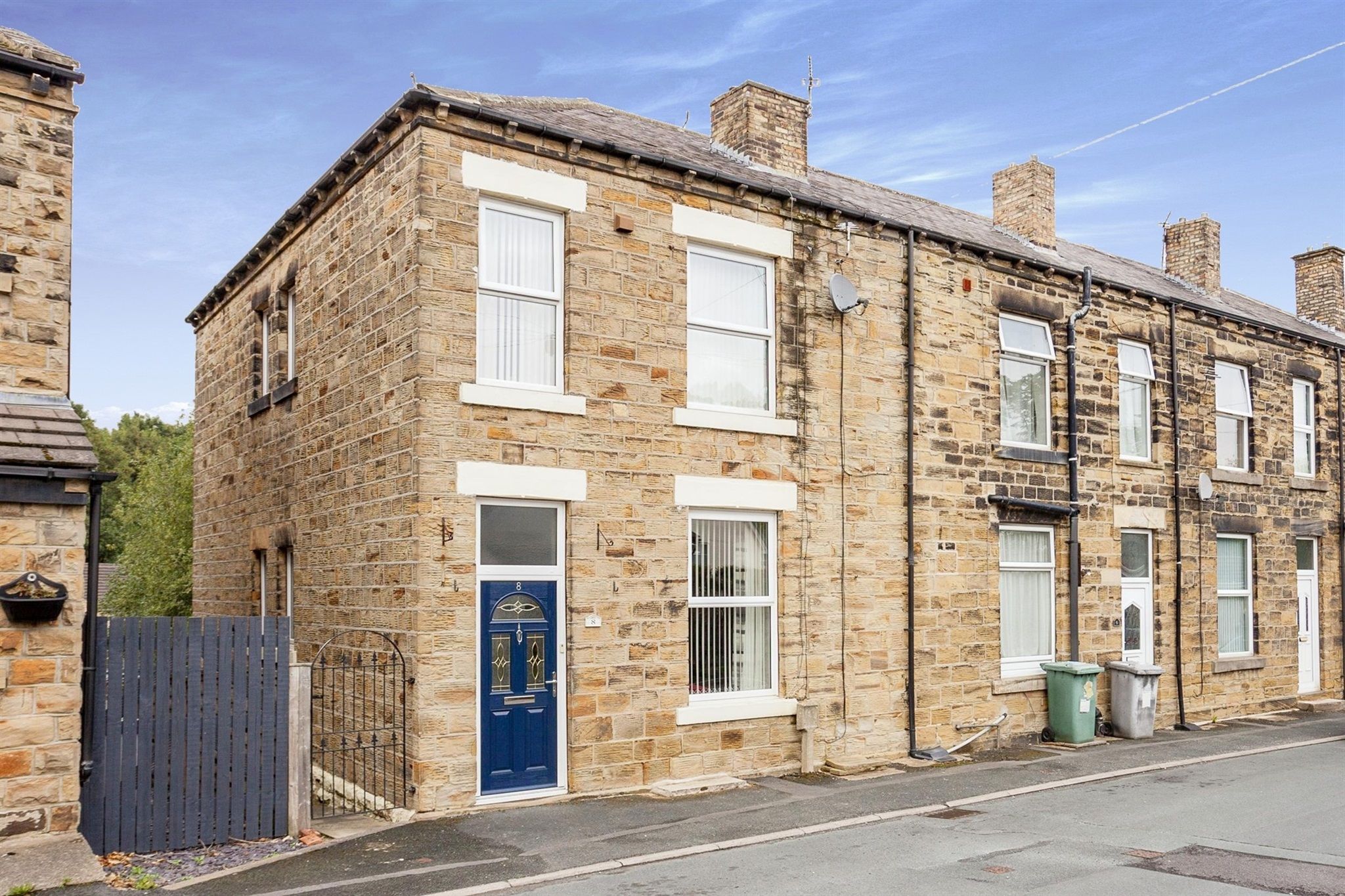 3 bed terraced house for sale in Station Road, Earlsheaton, Dewsbury