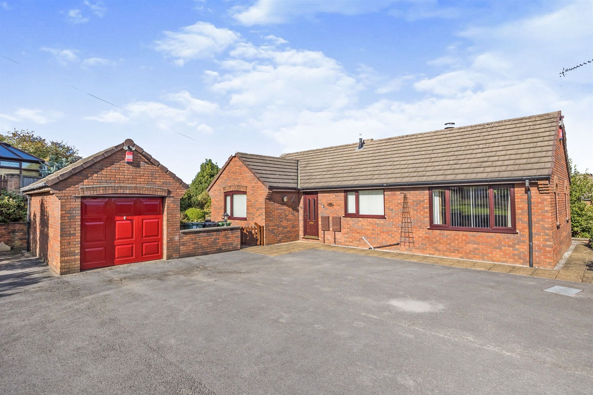 2 bed detached bungalow for sale in Kepple Gate, Ripley DE5 Zoopla