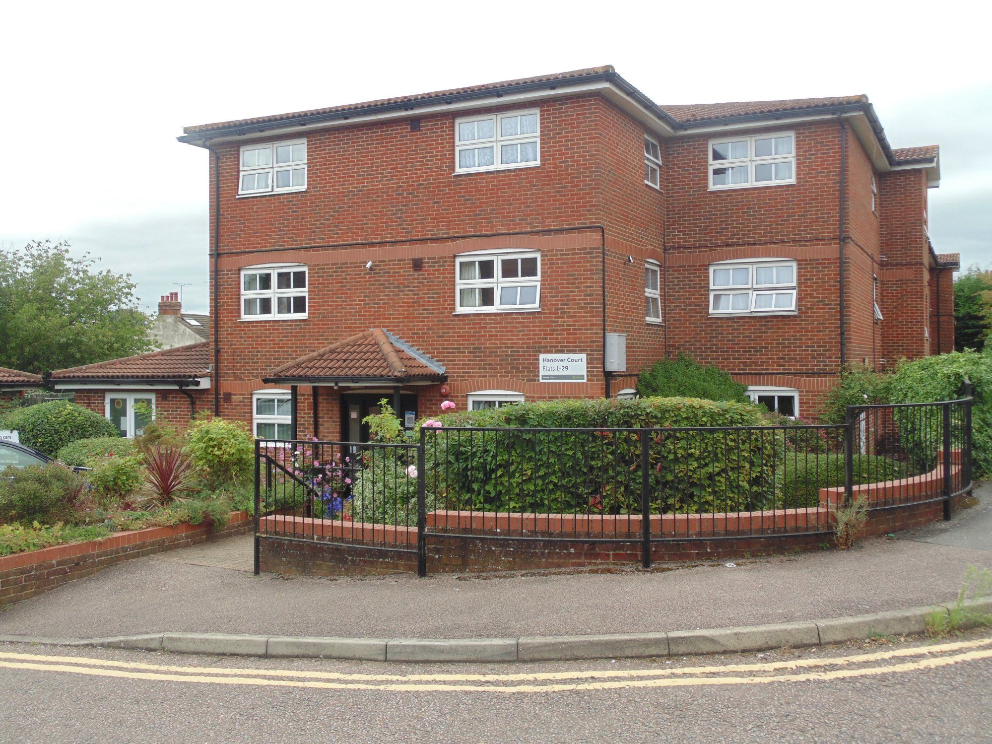 Hanover Court, Croft Road, Aylesbury HP21  