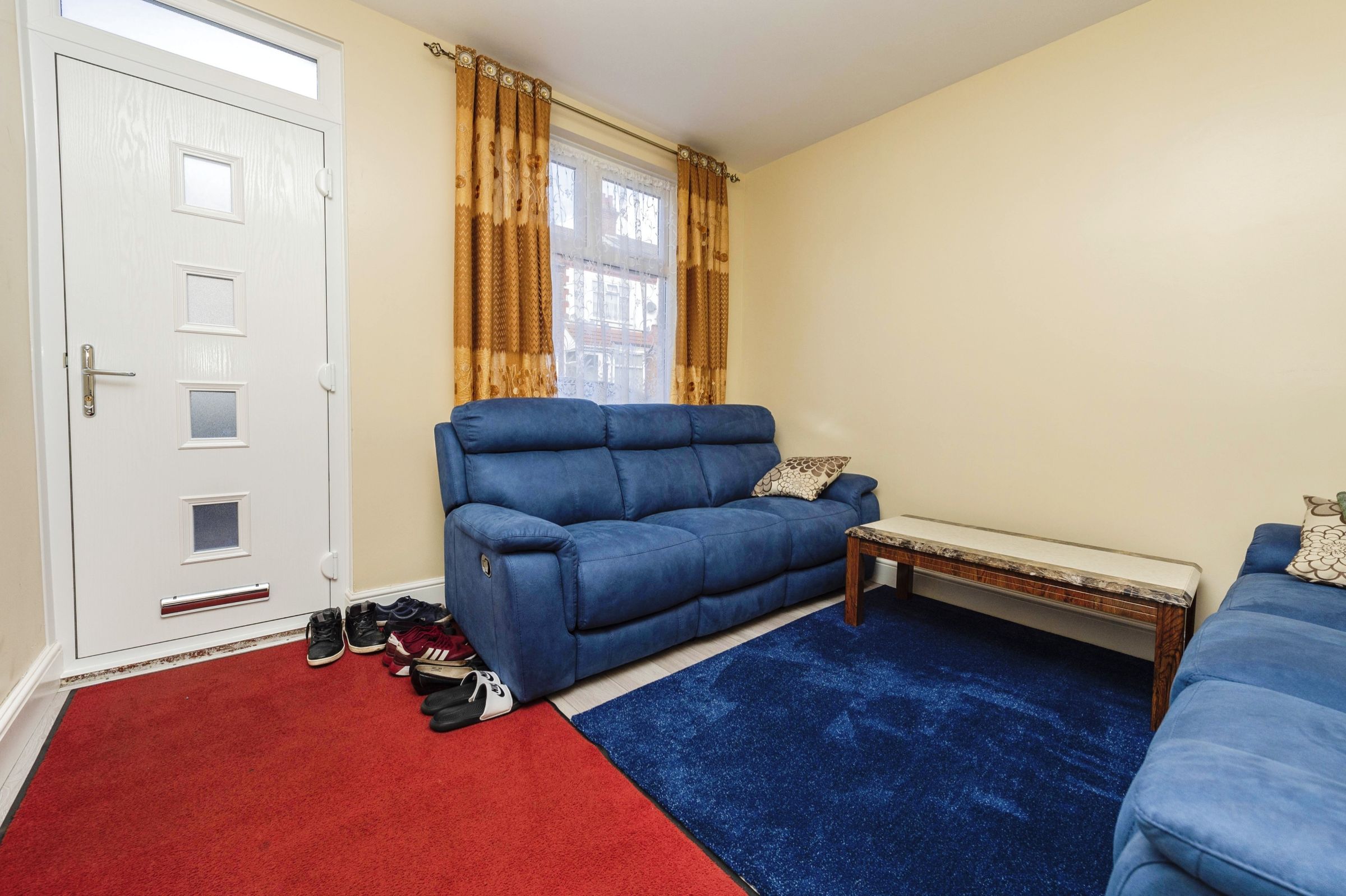 2 bed terraced house for sale in Dane Road, Luton LU3 Zoopla