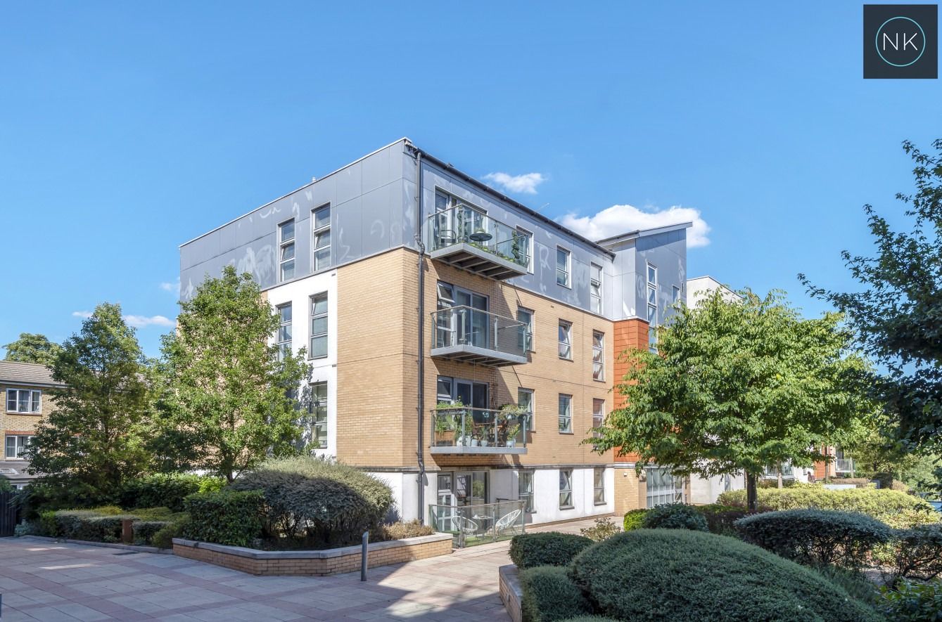 2-bed-flat-for-sale-in-pooley-court-queen-mary-avenue-south-woodford-london-e18-zoopla