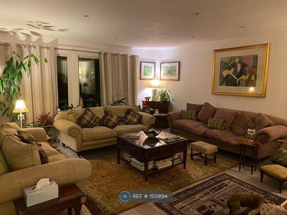 3 bed bungalow to rent in Rossway, Berkhamsted HP4 Zoopla