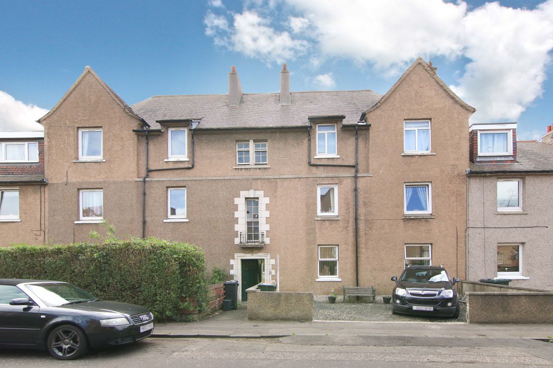 2 bed flat for sale in Parkhead Loan, Edinburgh EH11 Zoopla