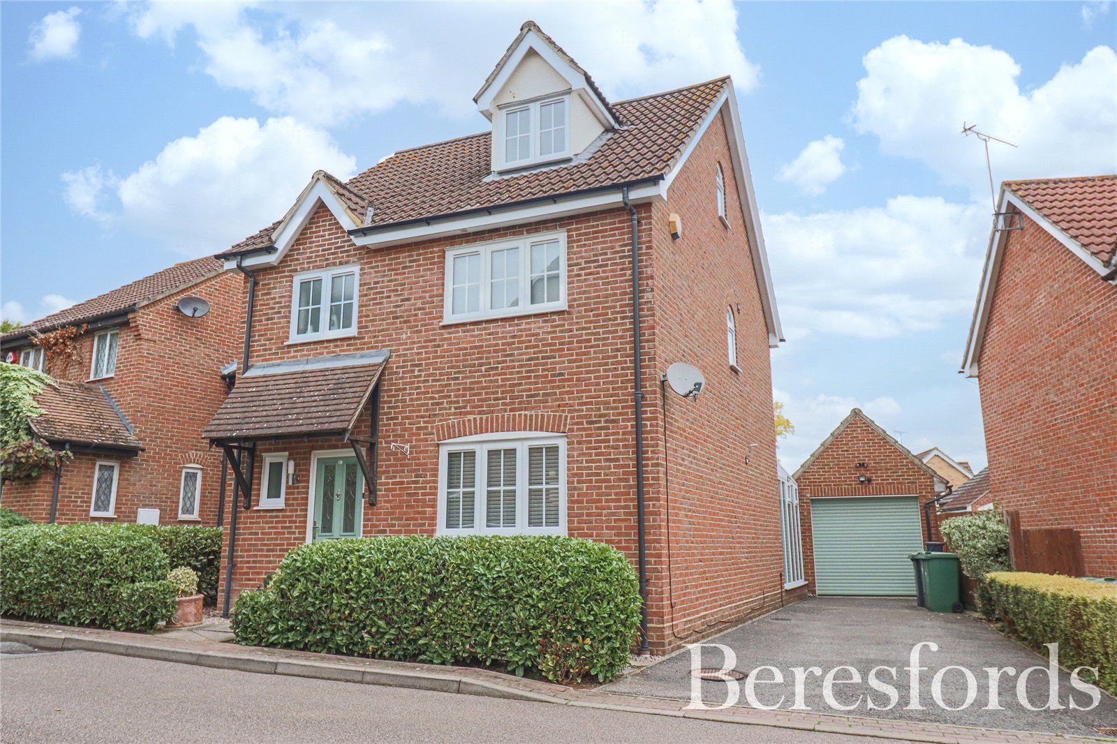 4 bed detached house for sale in Heywood Lane, Dunmow CM6 Zoopla
