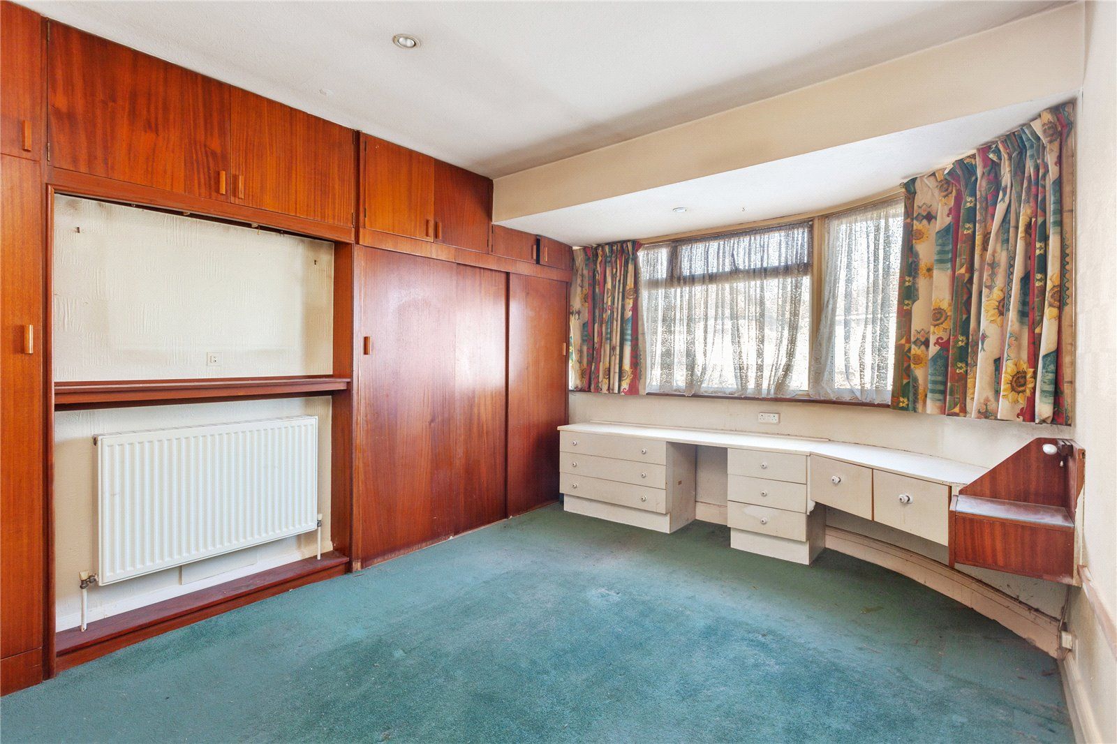 4 bed semidetached house for sale in St. Edmunds Drive, Stanmore HA7