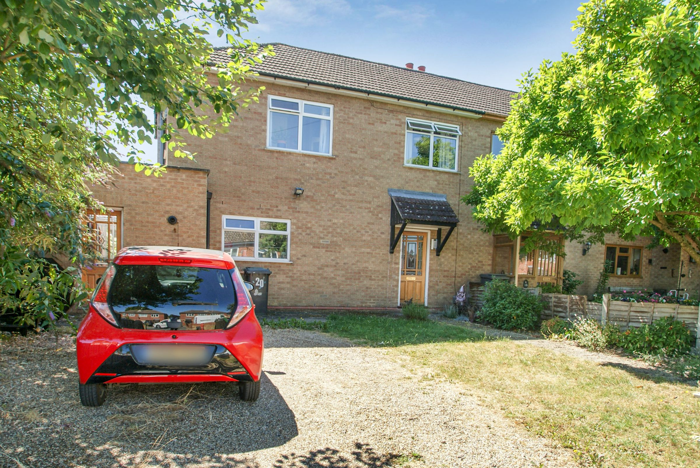 3 bed semidetached house for sale in Queens Crescent, Stortford CM23 Zoopla