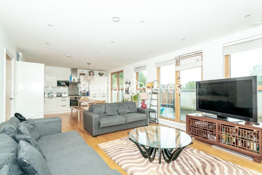 3 bed flat to rent in New Kent Road, Elephant & Castle SE1 Zoopla