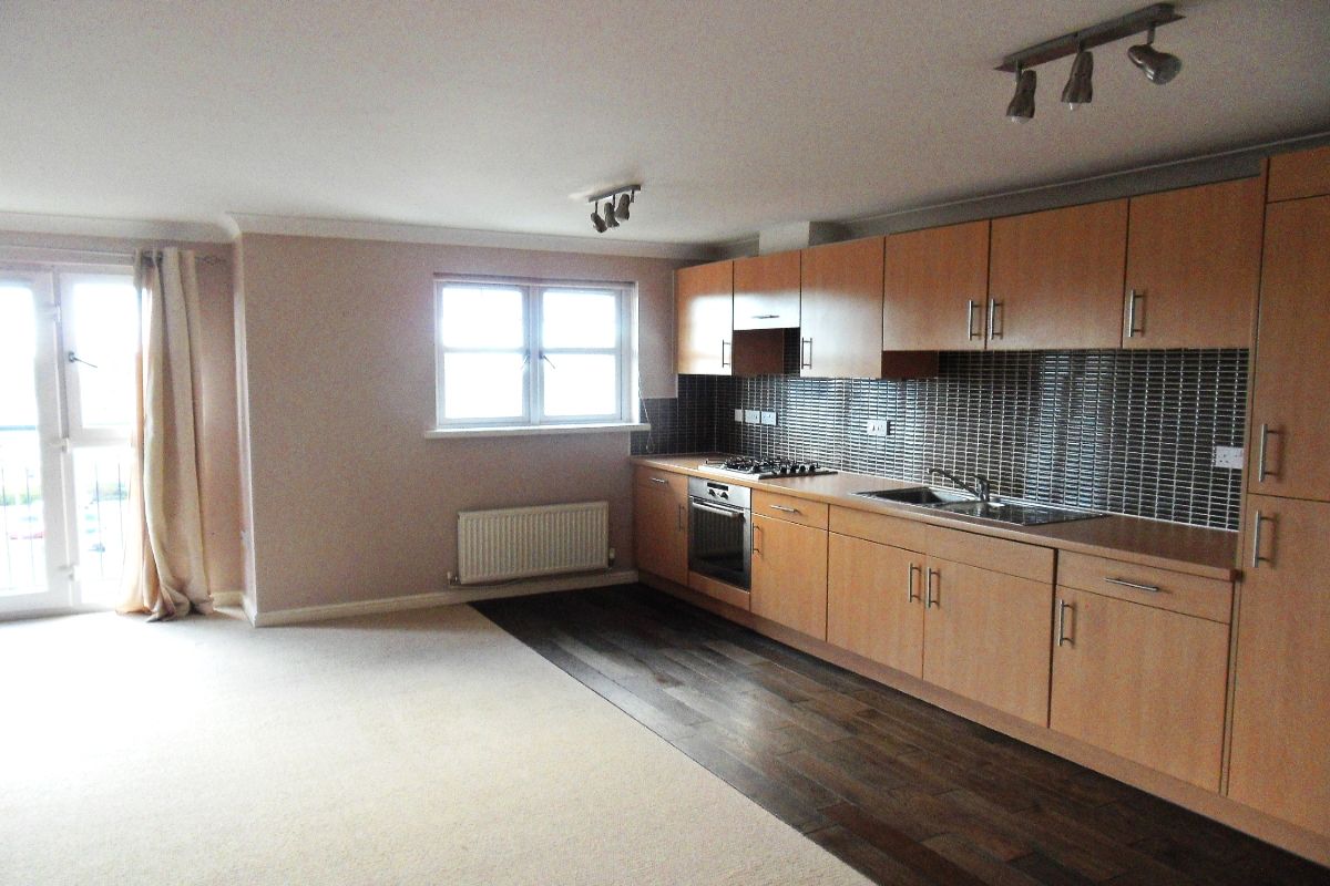2 bed flat to rent in Sun Gardens, Thornaby, StocktonOnTees
