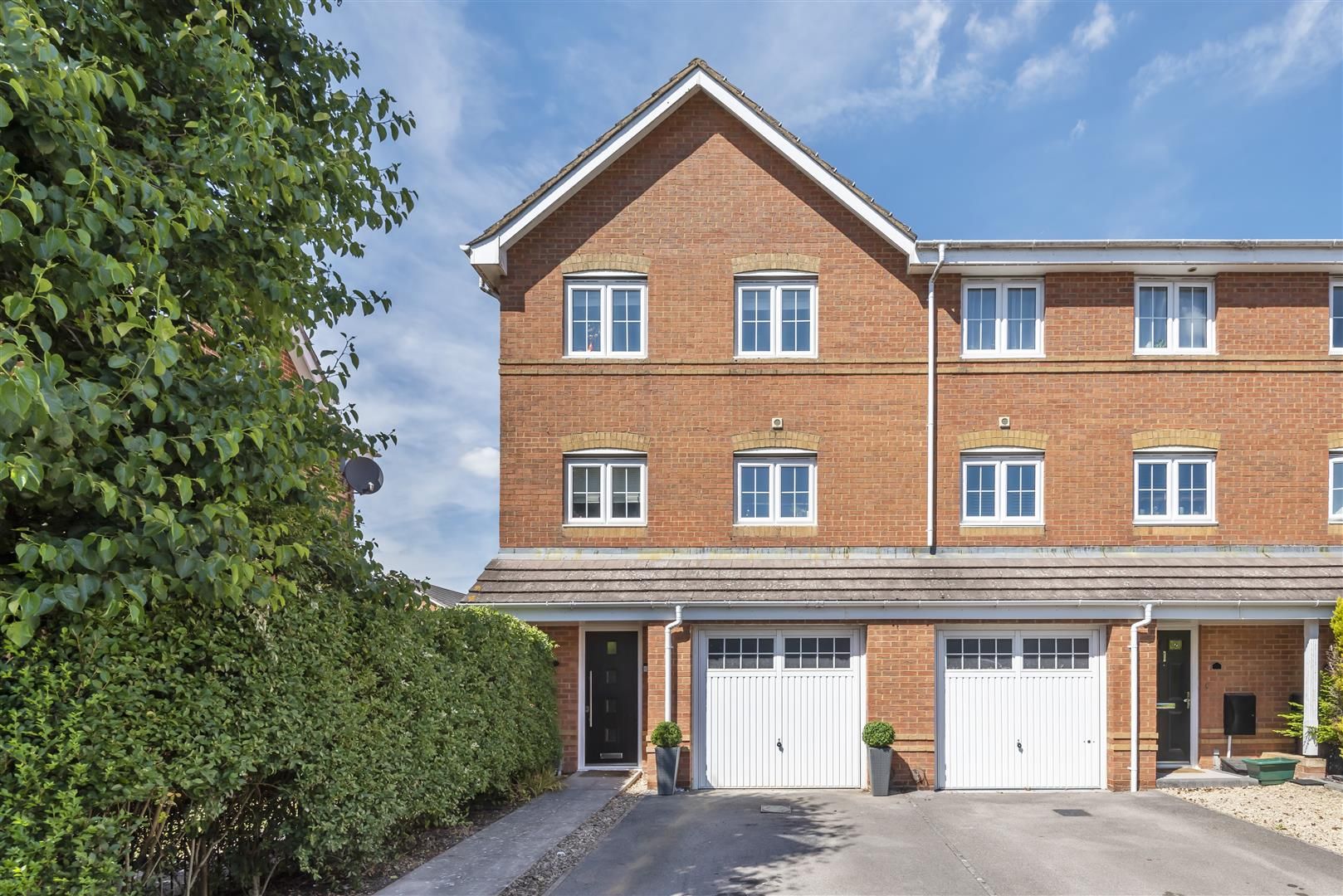 3 bed end terrace house for sale in Broadmere Road, Beggarwood