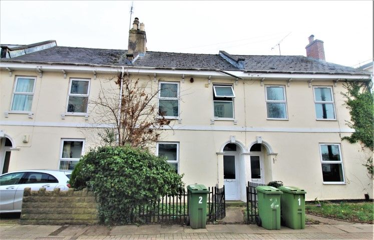 Wellington Street, Town Centre GL50  