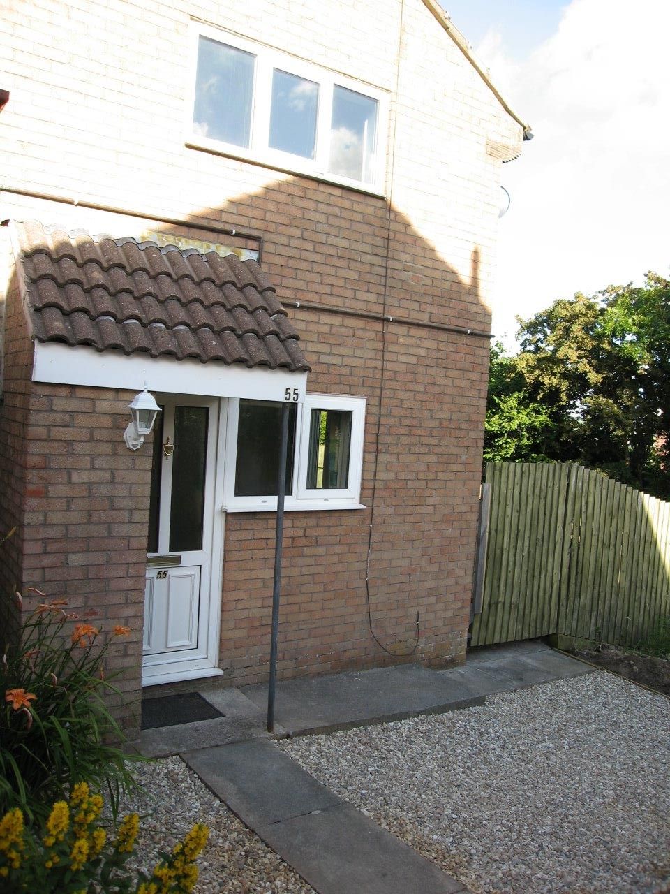 1 bed semidetached house to rent in Hazeldene Avenue, Bridgend CF31