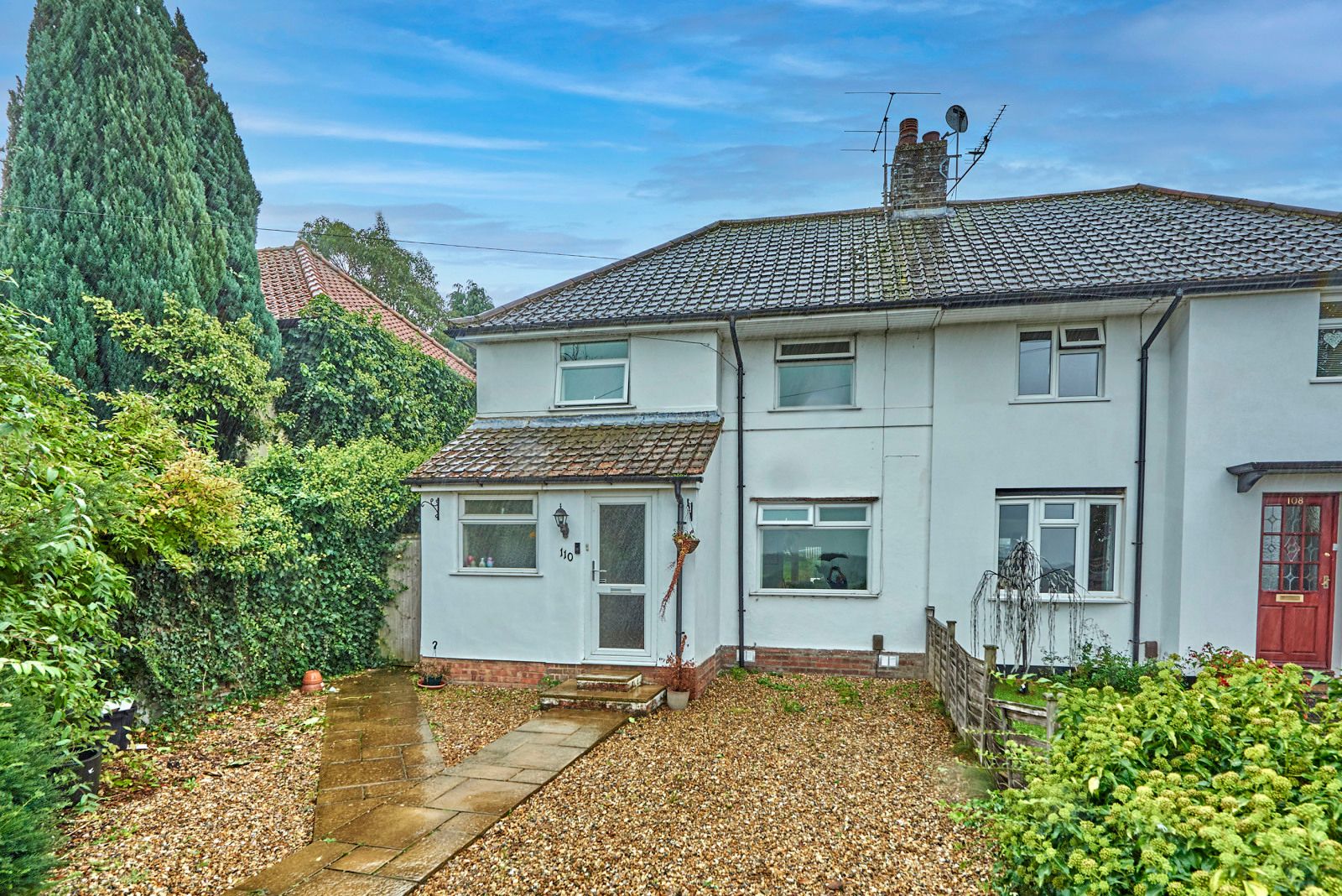 3 bed semidetached house to rent in Marford Road, Wheathampstead