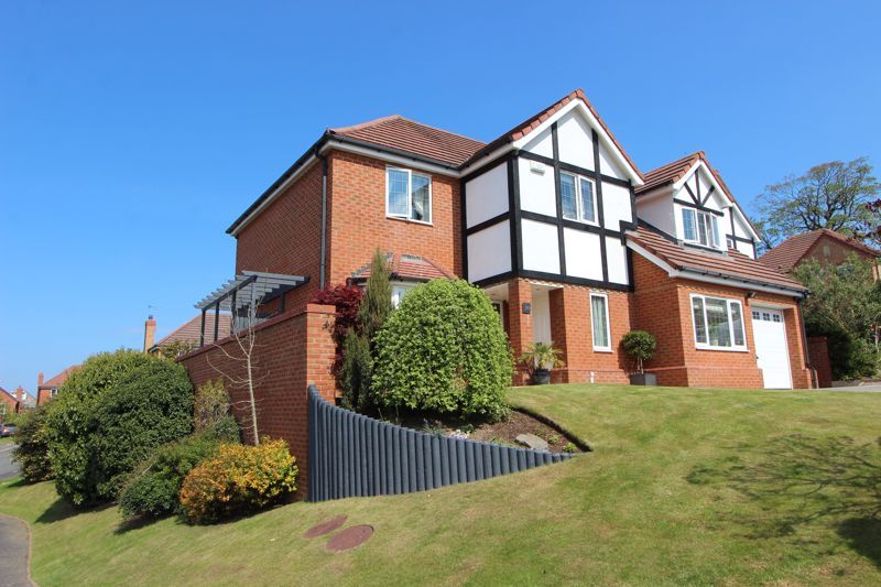 4 bed detached house for sale in Gwynant, Old Colwyn, Colwyn Bay LL29