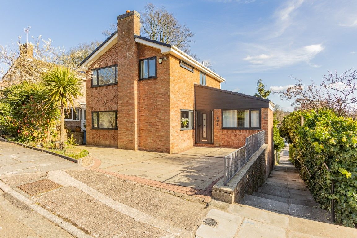 Hillview Gardens Woolton L25  