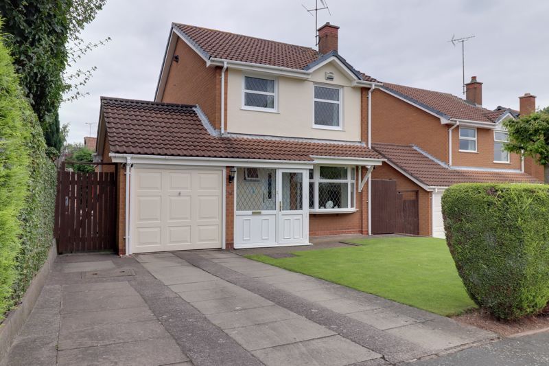 3 bed detached house for sale in Rimbach Drive, Little Haywood