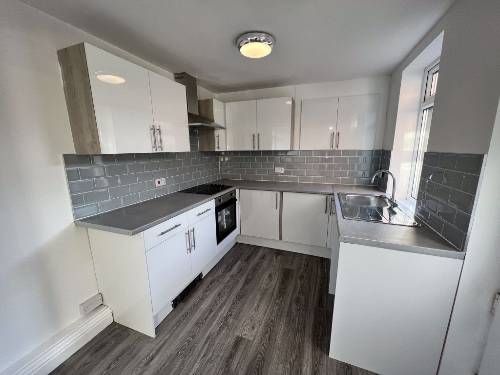 1 bed flat to rent in Lower Oxford Street, Castleford WF10 Zoopla