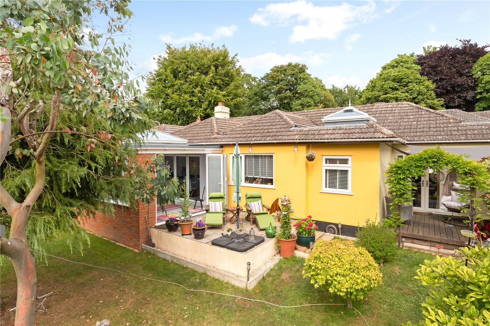4 bed bungalow for sale in Belfry Avenue, Harefield, Uxbridge, Middlesex UB9 Zoopla
