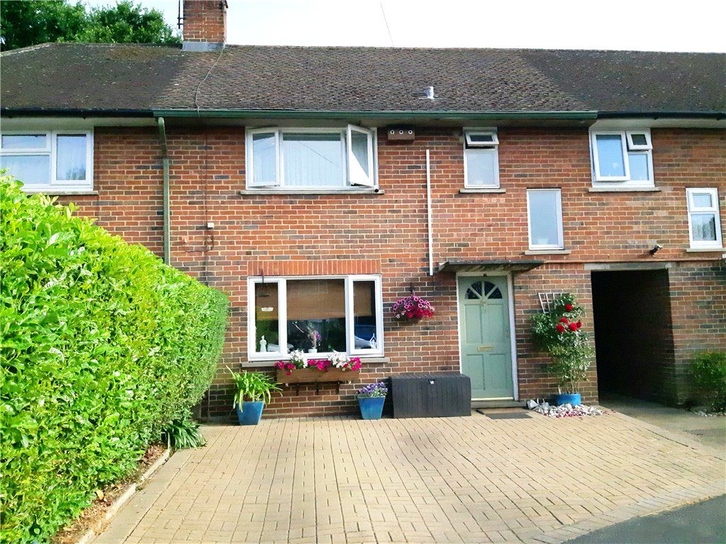2 bed terraced house for sale in Oakdene, Chobham, Woking, Surrey GU24
