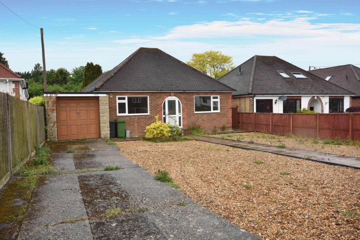 4 bed detached bungalow for sale in Old Kempshott Lane, Basingstoke RG22 Zoopla