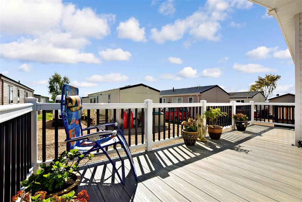 3 bed mobile/park home for sale in Way Hill, Minster, Ramsgate, Kent CT12 Zoopla