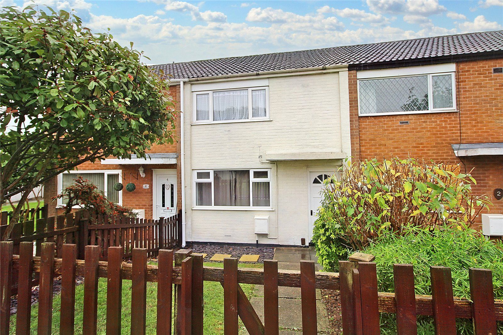 2 bed terraced house for sale in Sledmere Green, Leeds, West Yorkshire
