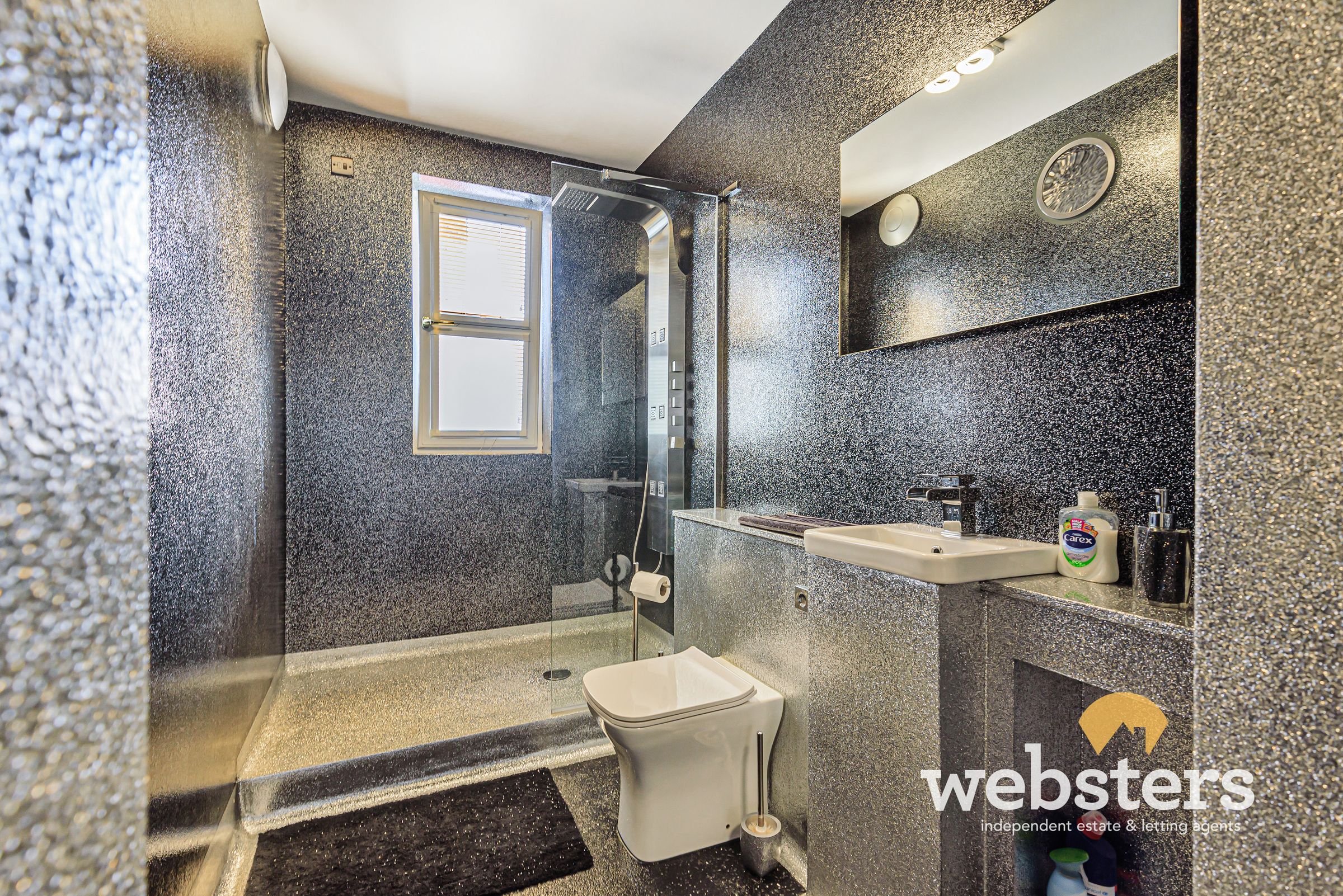 7 bed detached house for sale in Fakenham Road, Taverham, Norwich NR8