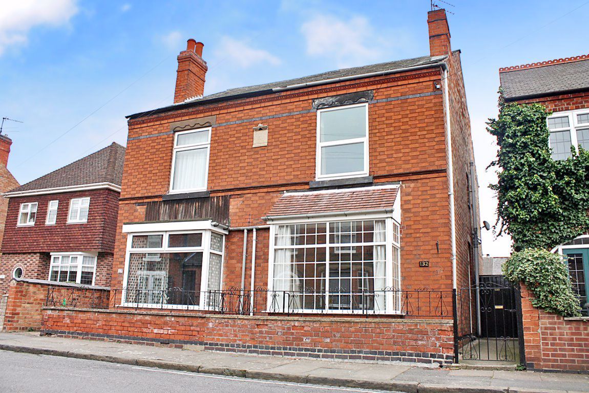 3 bed semidetached house to rent in Breedon Street, Long Eaton