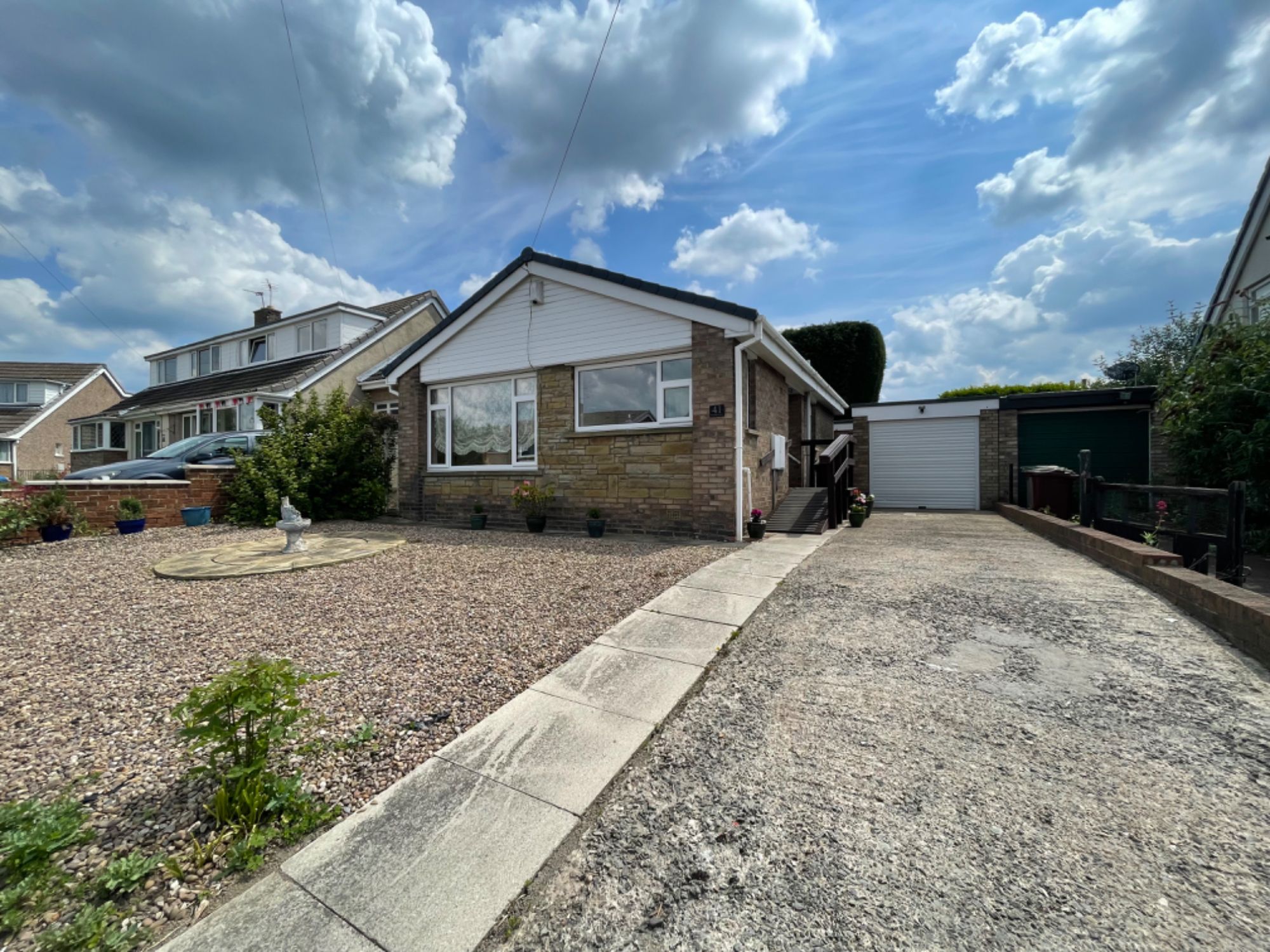 2 bed bungalow for sale in Woodleigh Crescent, Ackworth, Pontefract WF7