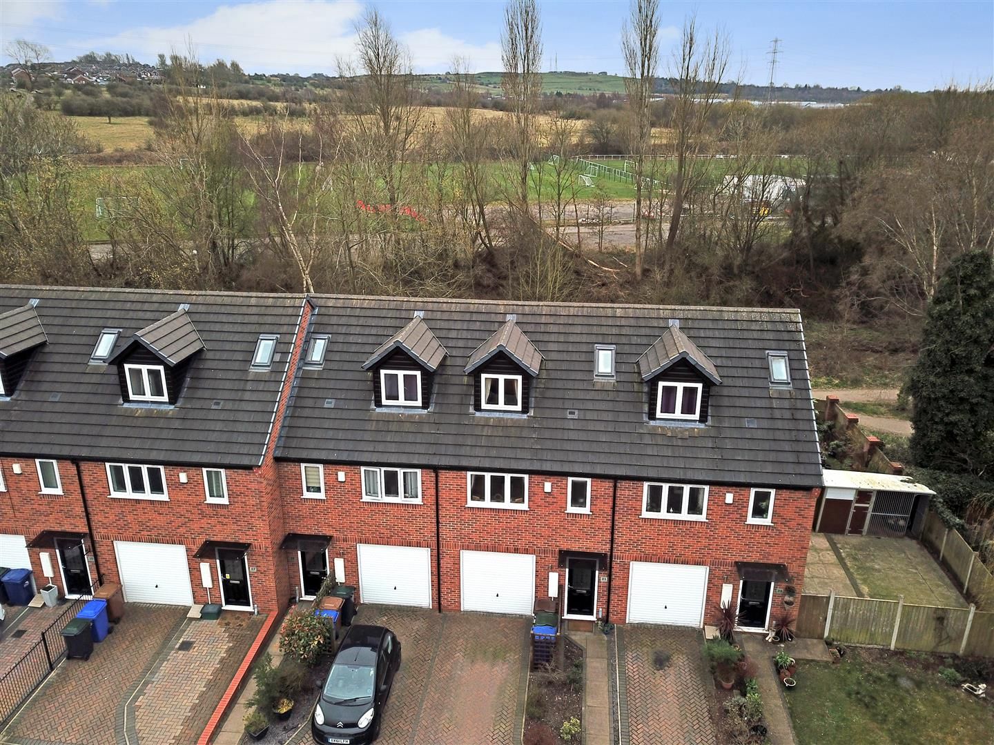 3 bed town house for sale in Trent View Grove, Hanley, StokeOnTrent