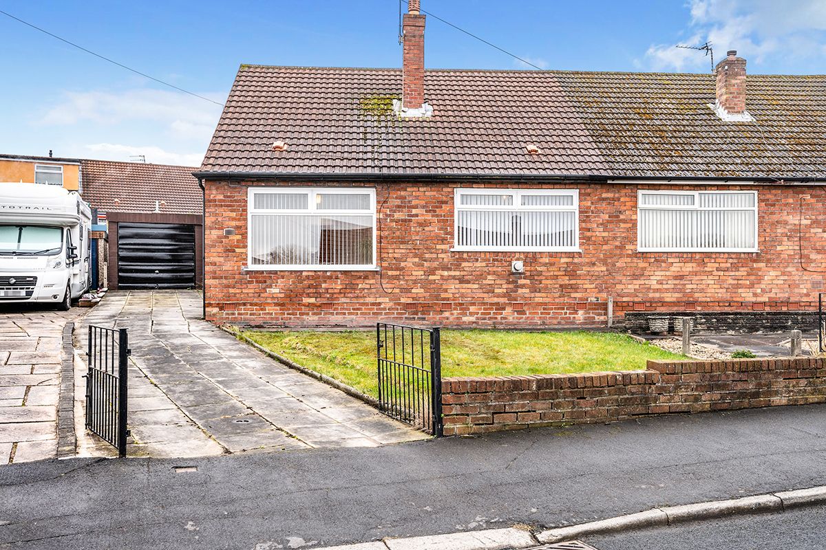 3 bed bungalow for sale in Parren Avenue, Whiston, Prescot, Merseyside