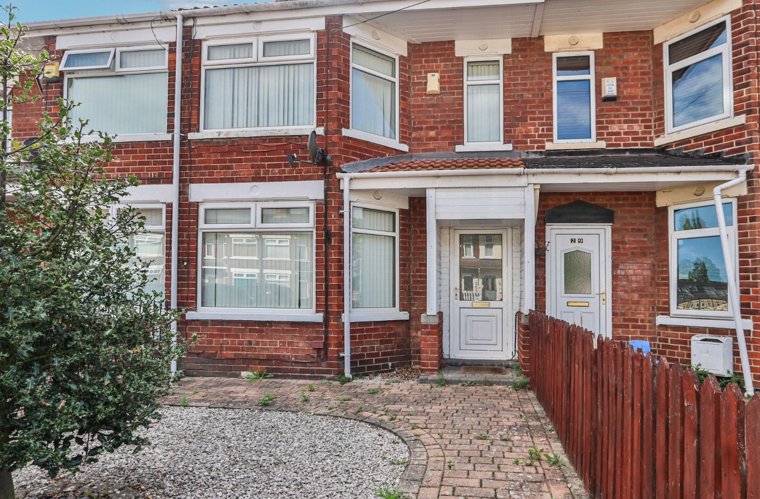 3 bed terraced house for sale in Sunningdale Road, Hull, East Riding Of