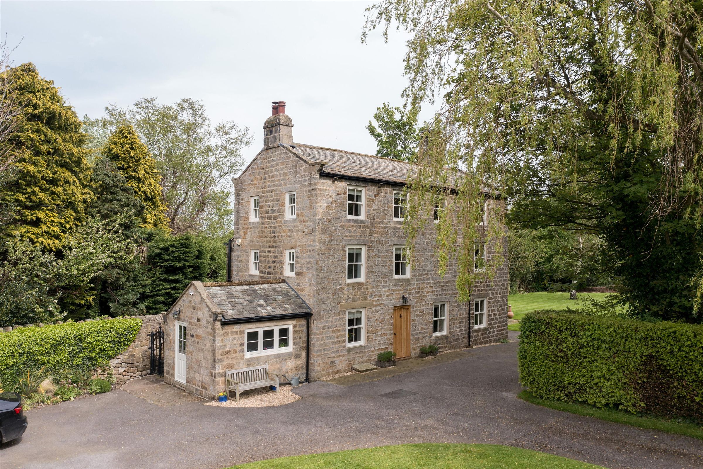 5 bed detached house for sale in Rowden Lane, Hampsthwaite, Harrogate